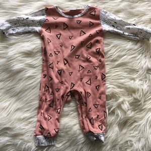 Tesa Babe Geo Onsie
